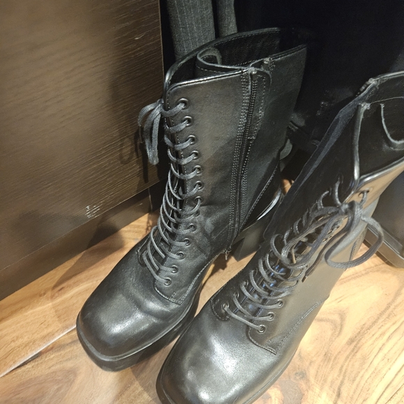 Vagabond boots - Picture 3 of 4